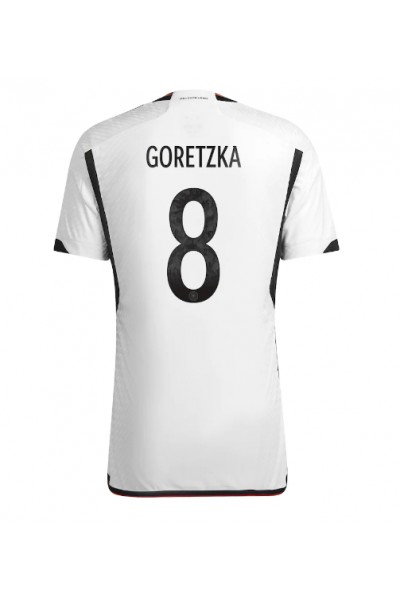 Duitsland Leon Goretzka #8 Voetbaltruitje Thuis tenue WK 2022 Korte Mouw